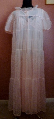 Vintage Dutchmaid Nightgown Peignoir Set Peach Chiffon Alencon Lace