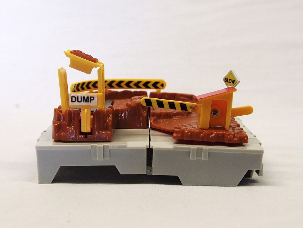 Micro Machines CITY DUMP Foldable Travel City 1987 Galoob Playset eBay