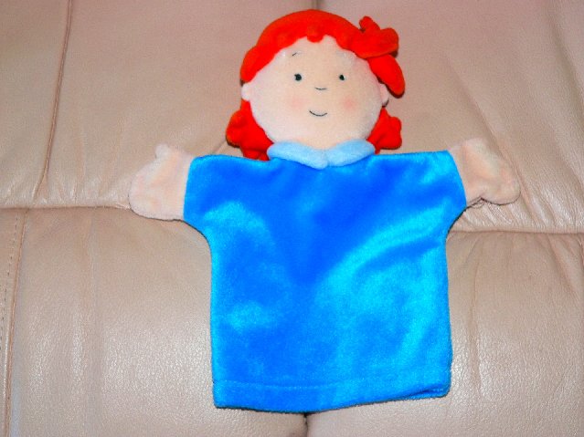 gilbert caillou stuffed animal