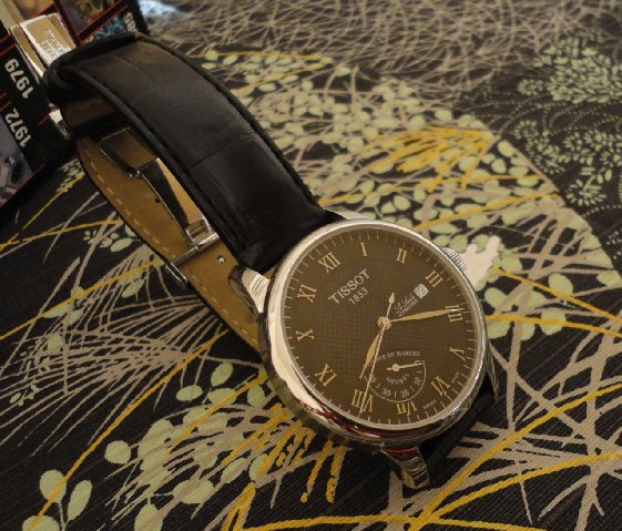 TISSOT LE LOCLE POWERMATIC 80 - T0064071103300 - Tissot ® US | Tissot