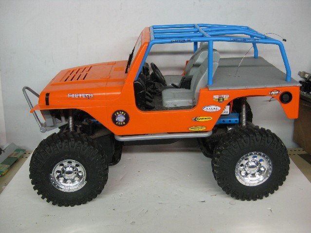 Scale rc jeep rock crawler