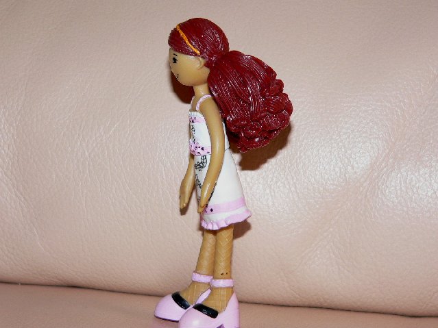 small bendable figures