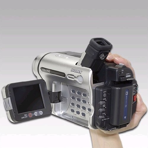 SONY CCD-TRV138 Hi8 8mm HANDYCAM CAMCORDER VIDEO CAMERA